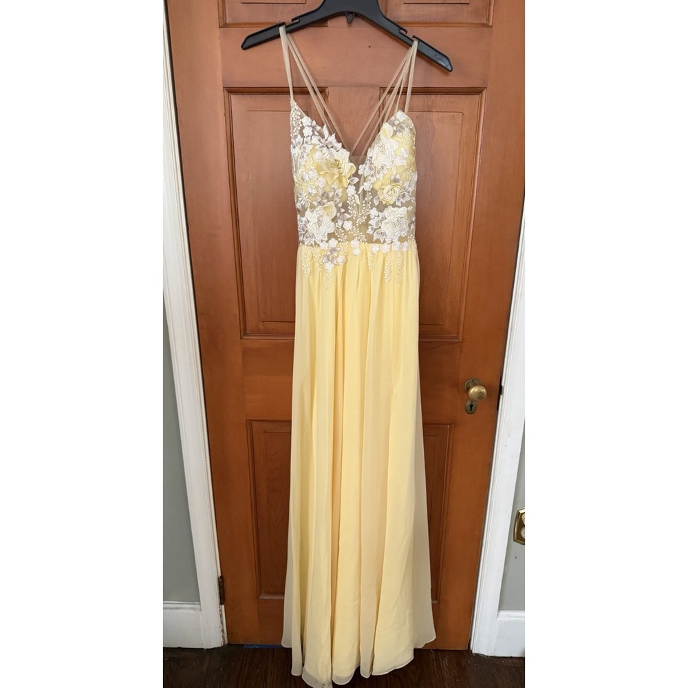 Women's Dave & Johnny Yellow Embroidered A-Line Prom Dress Size 7/8 Floral